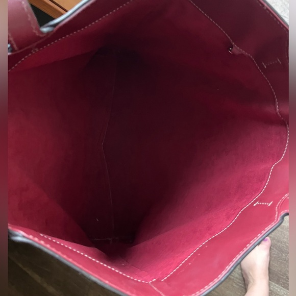 CARTIER Happy Birthday Bordeaux Red  Leather tote with suade  interior - Picture 6 of 11